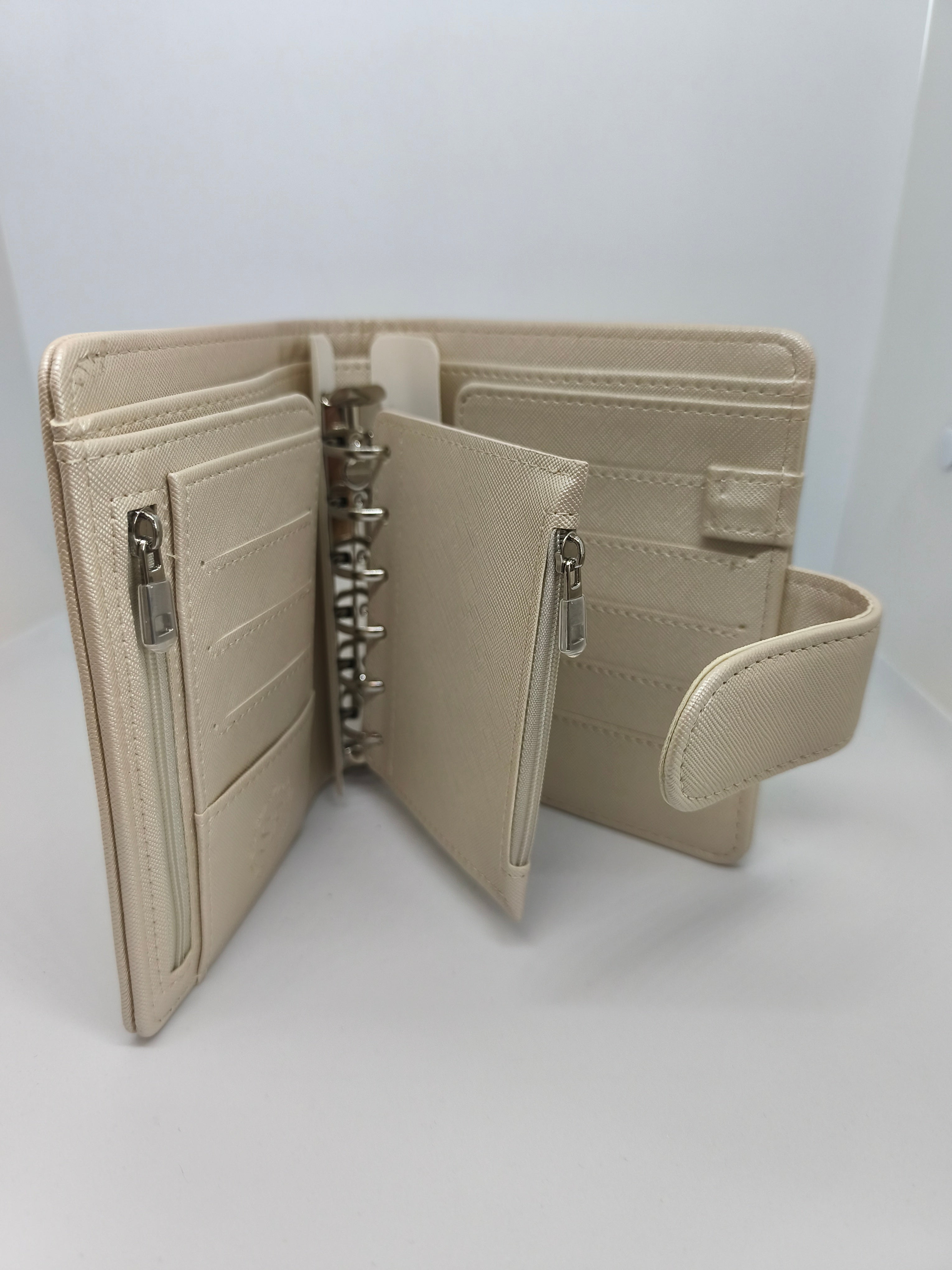 Premium Deluxe A7 Binder