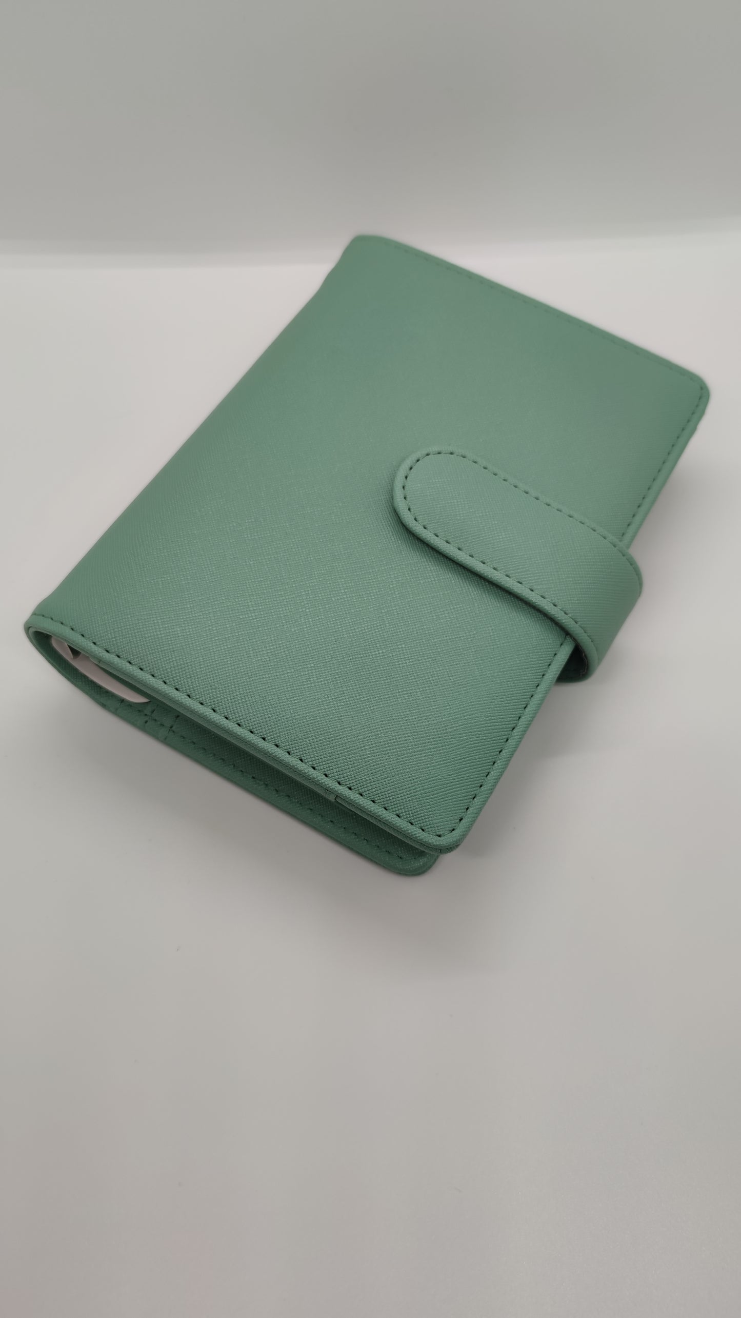 Premium Deluxe A6 Binder