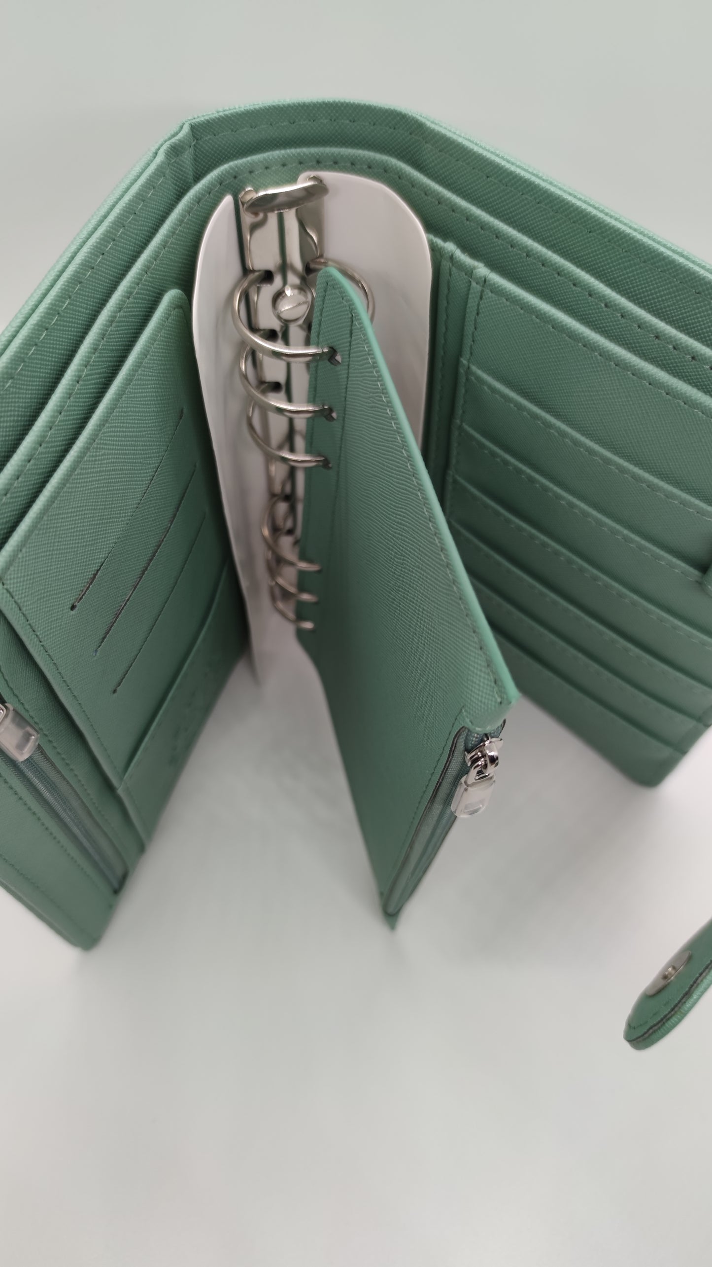 Premium Deluxe A6 Binder