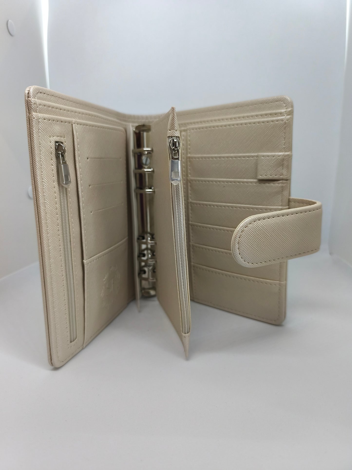 Premium Deluxe A6 Binder