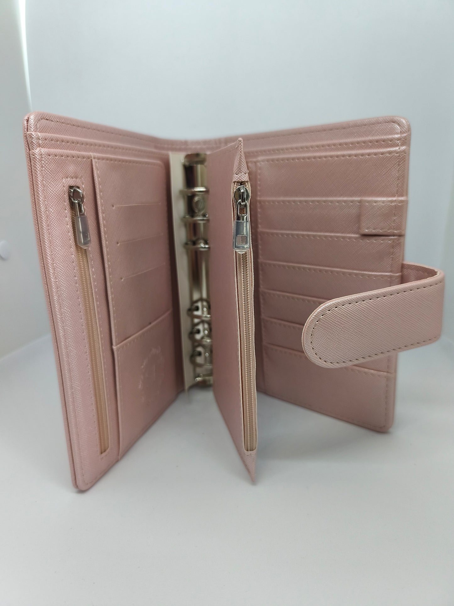 Premium Deluxe A6 Binder